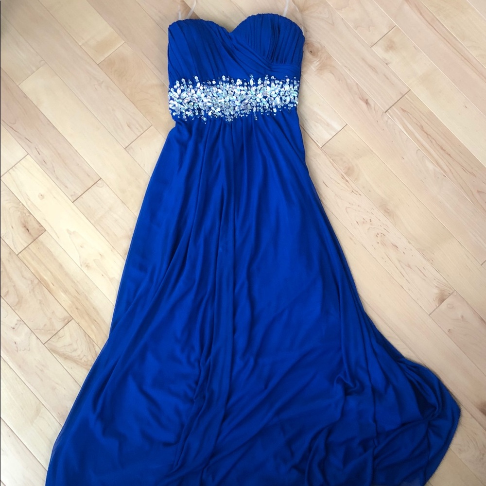 Formal/homecoming/prom dress